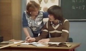 صابون بلوند در حمام فیلم سیکس کردی